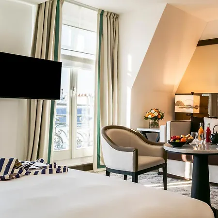 Hyatt Madeleine
