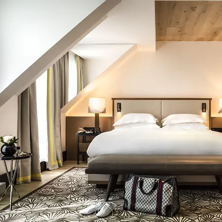 Hyatt Madeleine Hotel 5*