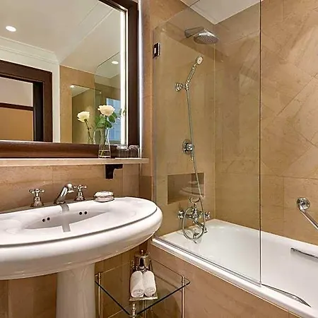 Hyatt Madeleine 5*