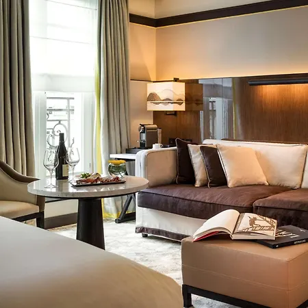 Hyatt Madeleine Hotel