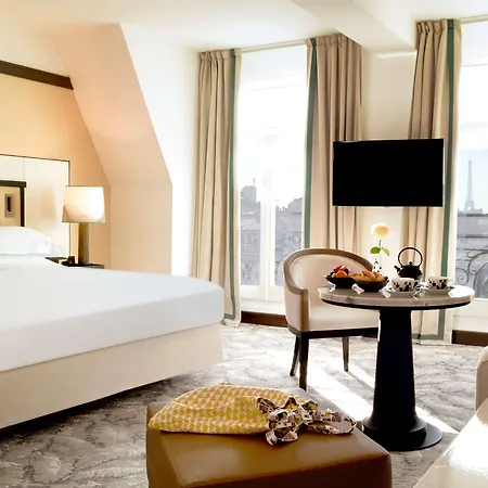 Hyatt Madeleine