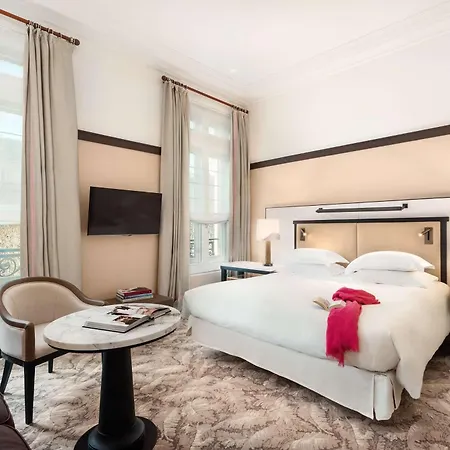 Hyatt Madeleine 5*