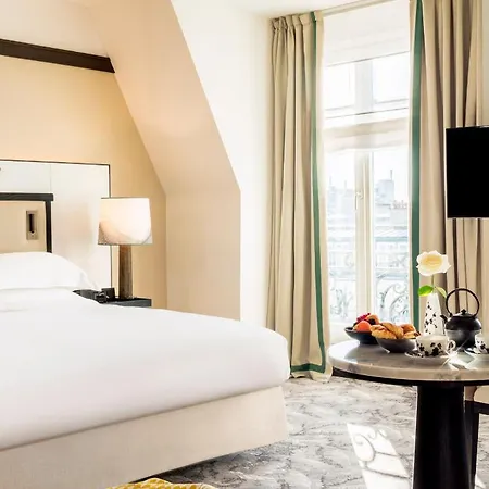 Hyatt Madeleine Hotel 5*