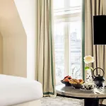 Hyatt Madeleine